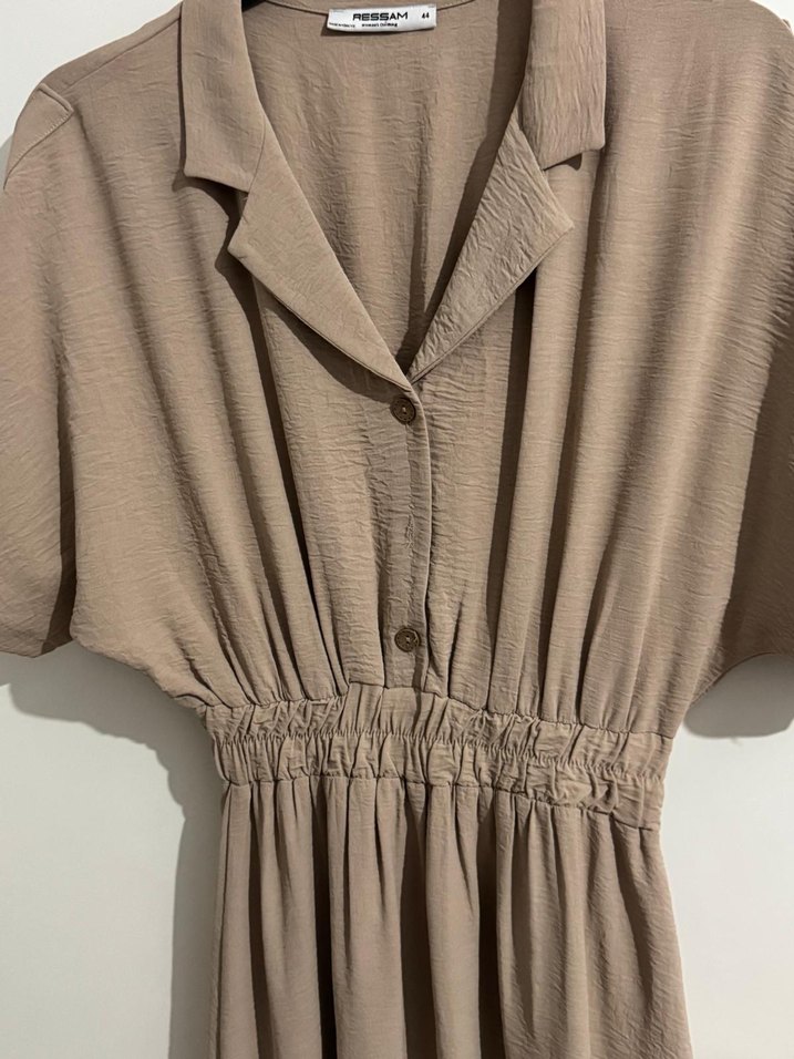 Bej Düğmeli Uzun Keten Elbise - Görsel 2