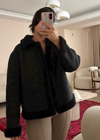 Zara Siyah Pelus Kapusonlu Kisa Ceket