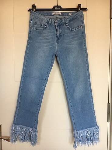Paça detaylı jean