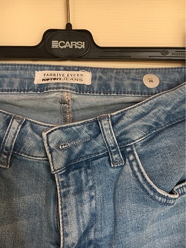 Koton Paça detaylı jean