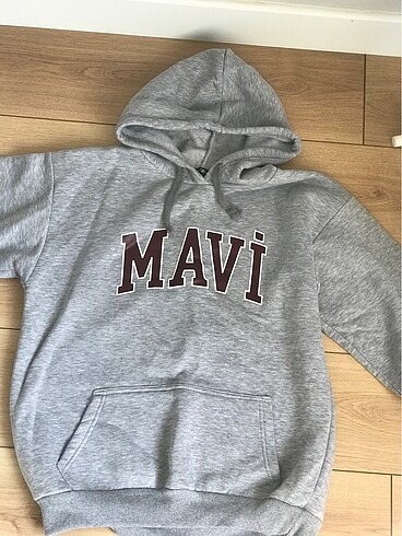 Mavi sweat