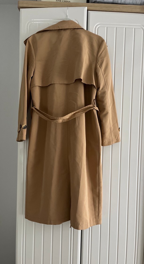 Kadın Bej Uzun Keten Trençkot - Görsel 4