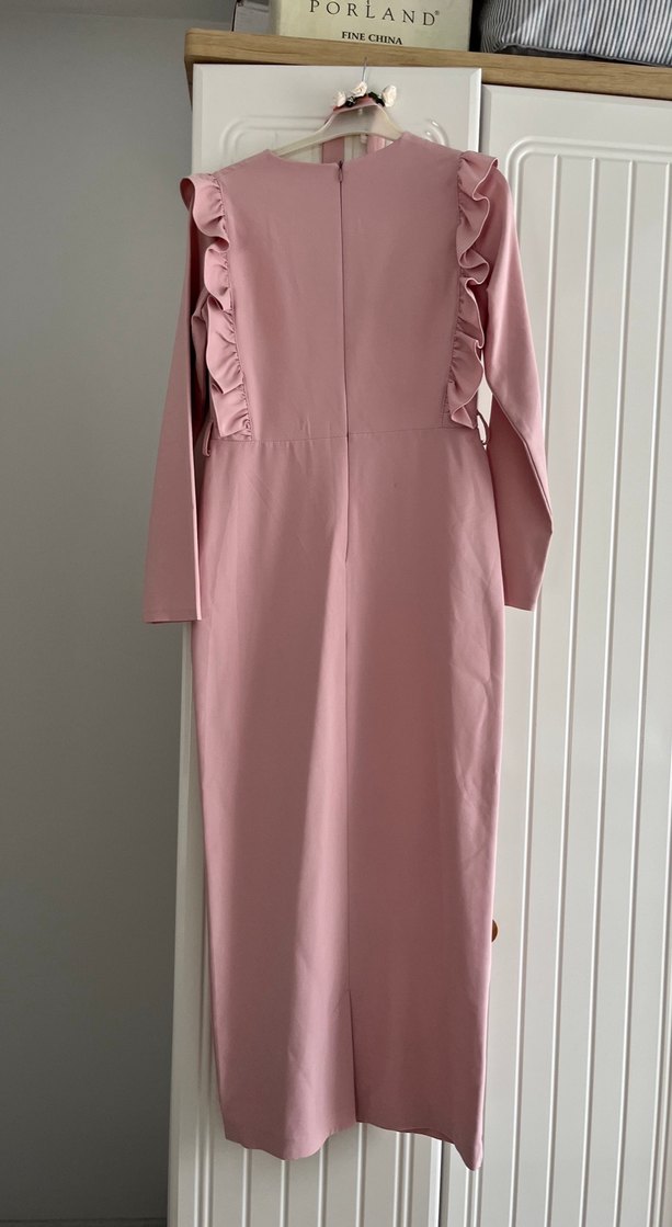 Pembe Uzun Kollu Fırfırlı Elbise - Görsel 4