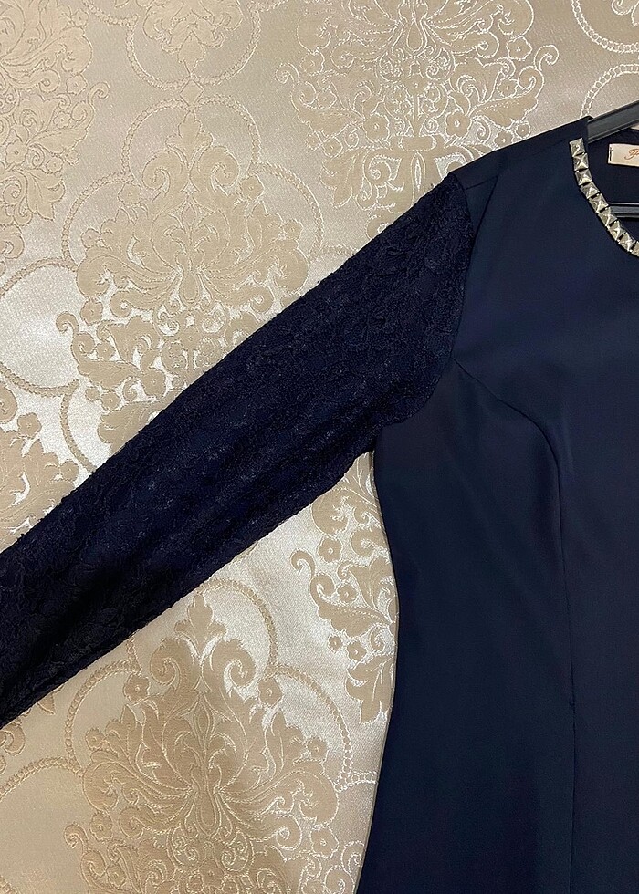 Lacivert kapalı abiye - Görsel 4