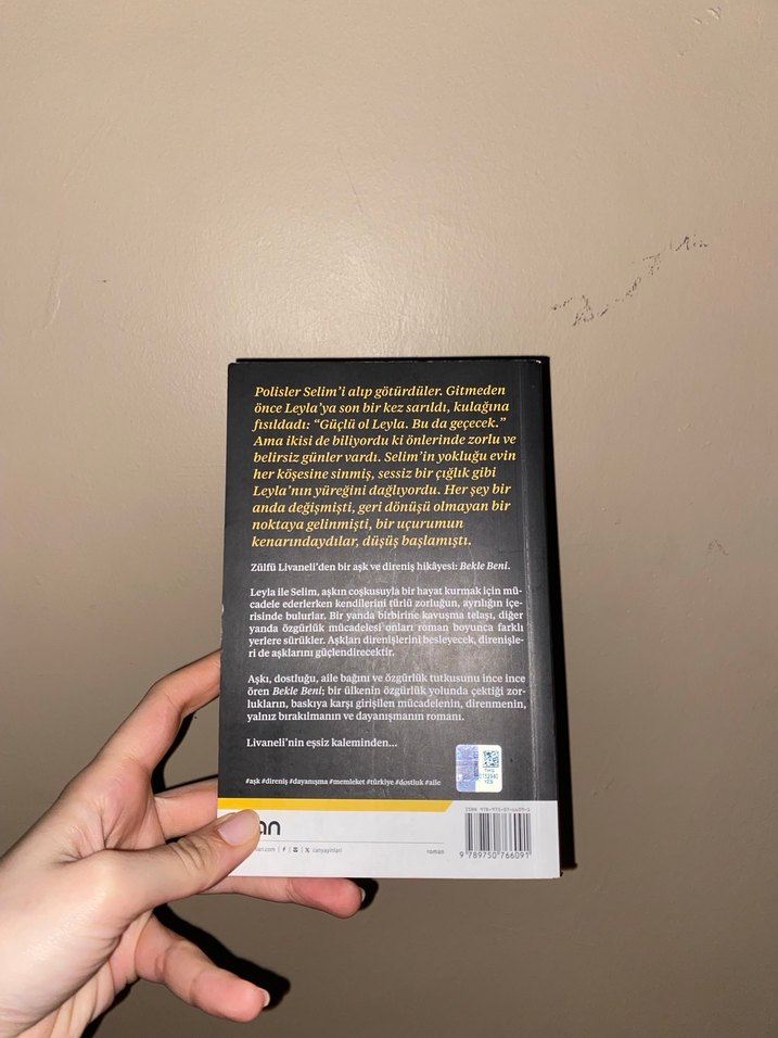 Livaneli - Bekle Beni Roman - Görsel 3