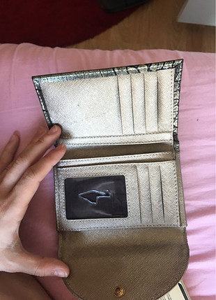 Kullanılmamış cüzdan