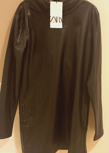 Zara Drapeli Yüksek Yakalı Siyah Mini Deri Elbise