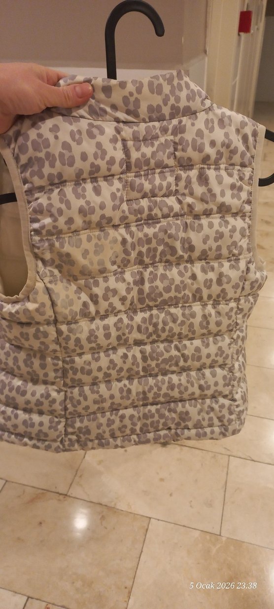 Kız Çocuk Yelek - Görsel 5