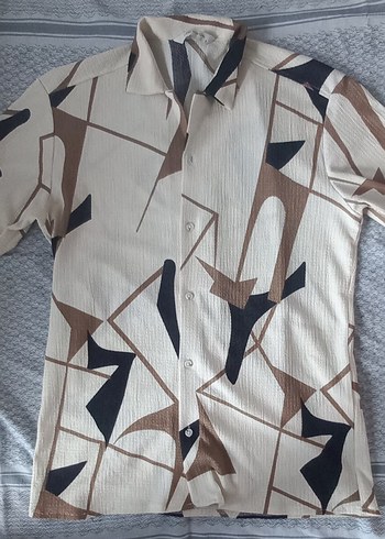 Düğmeli Geometrik Desenli Erkek Gömlek - Görsel 2