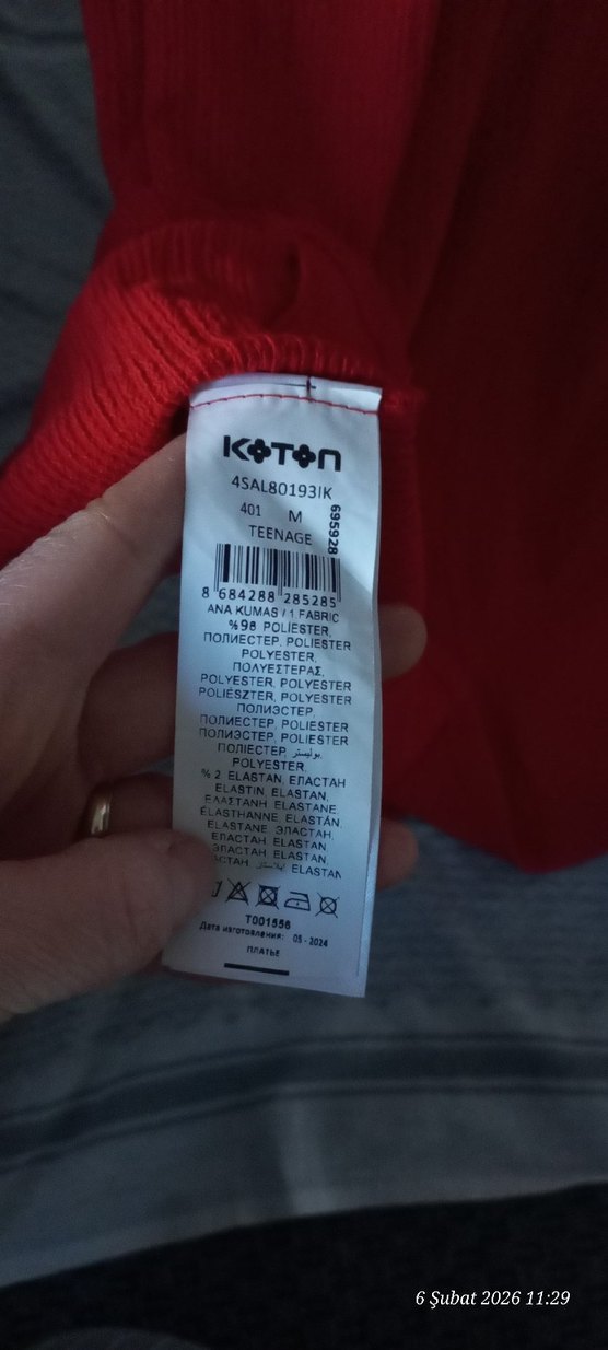 Kırmızı Drapeli Uzun Kadın Elbise - Görsel 5