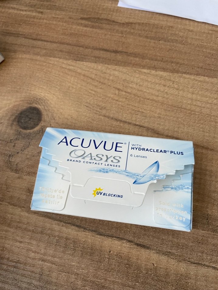 Acuvue Oasys Mavi Kontakt Lens - Görsel 3