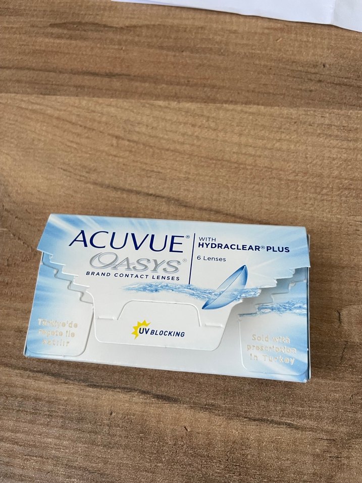 Acuvue Oasys Mavi Kontakt Lens - Görsel 5