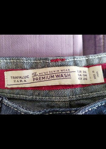 s Beden Kemer Detaylı Koyu Mavi Mini Denim Şort
