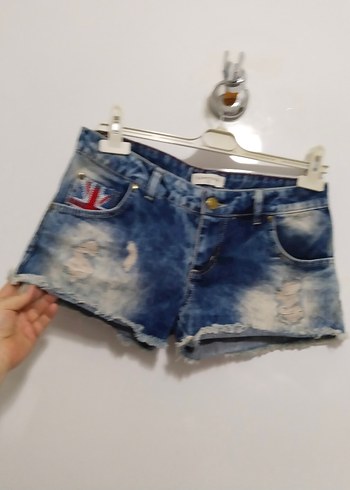 Düğmeli Renkli Batik Desenli Mini Kot Şort - Görsel 3