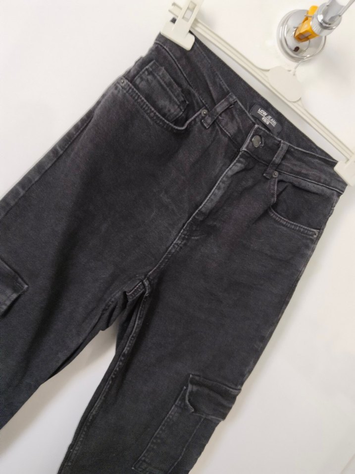 Siyah Bol Kesim Midi Denim Kadın Pantolon - Görsel 4