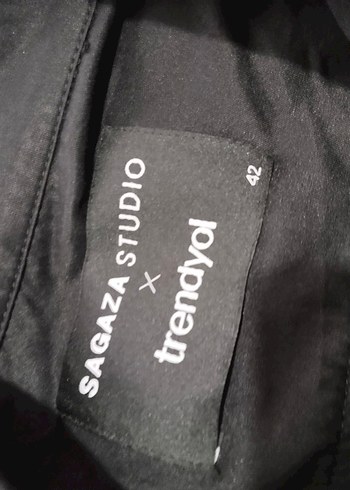 Düğmeli Siyah Kadın Gömlek - Görsel 6