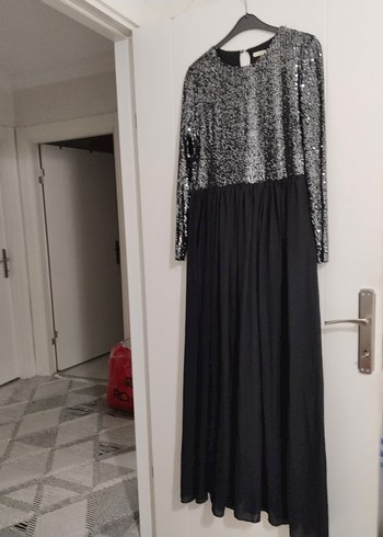 Siyah Uzun Payetli Kadın Abiye Elbise - Görsel 3