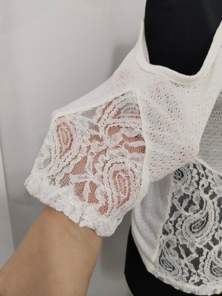 Dantel Detaylı Bohem Örgü Bluz - Görsel 4