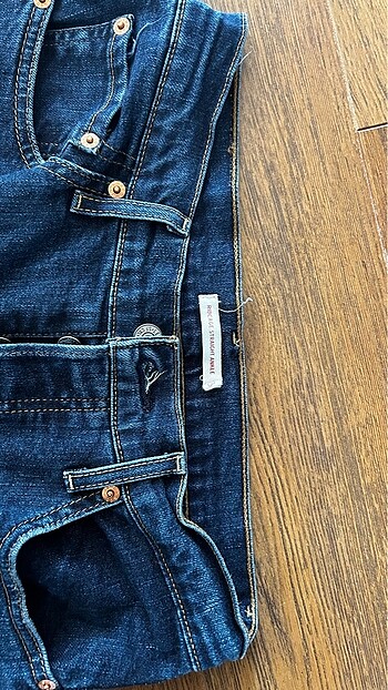 Levis Levis straıght ankle model jean