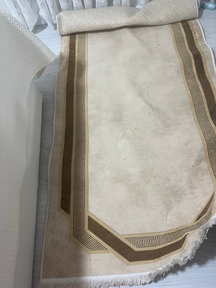 Bej ve gri klasik desenli halı - Görsel 2