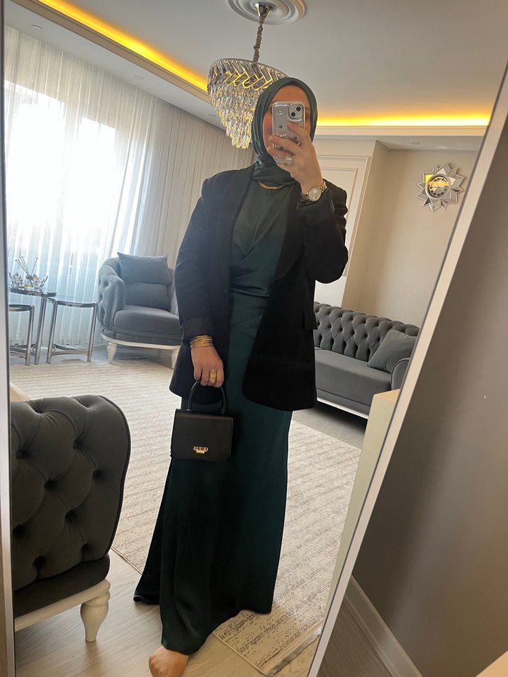 Yesıl ıkılı takım satem elbıse - Görsel 4