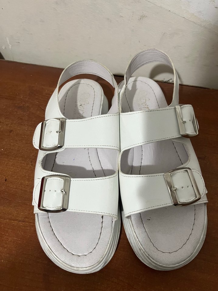 Beyaz Kadın Dolgulu Topuklu Sandalet - Görsel 4