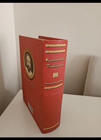 Kitap şeklinde ahşap kutu