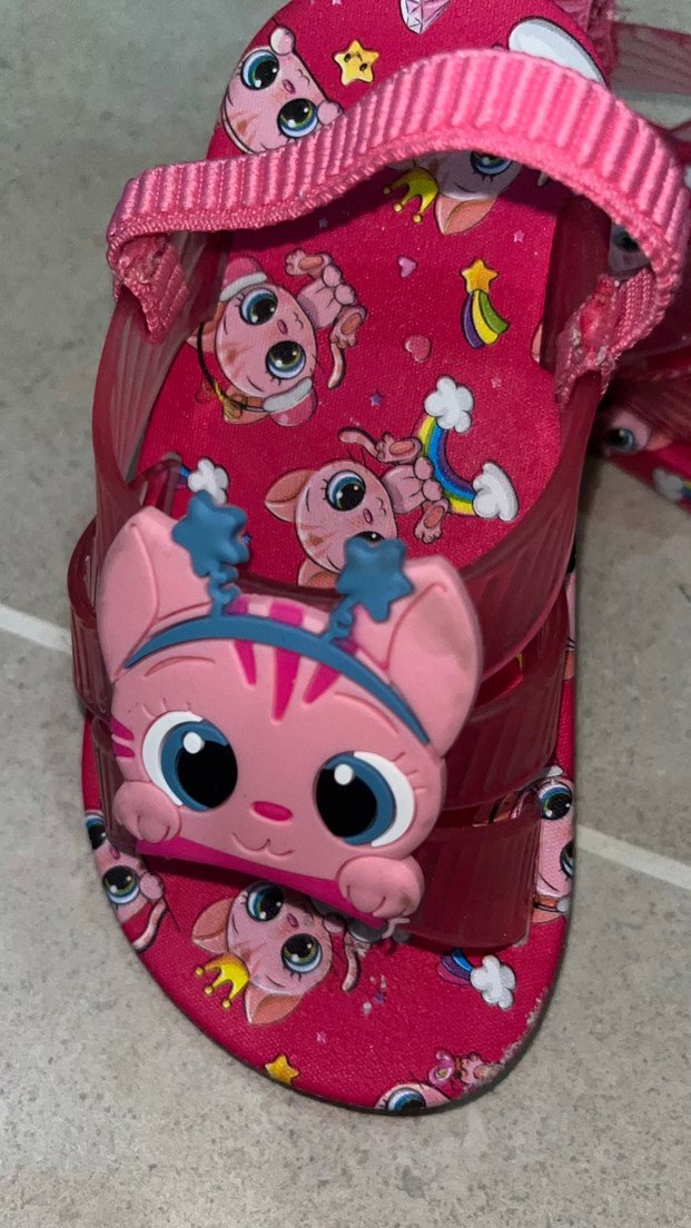 Kız Çocuk Pembe Pop Kültür Desenli Kaydırmaz Terlik - Görsel 2