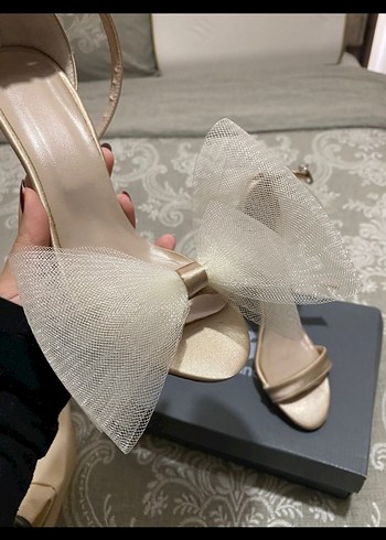 Tül detaylı topuklu ayakkabı - Görsel 3