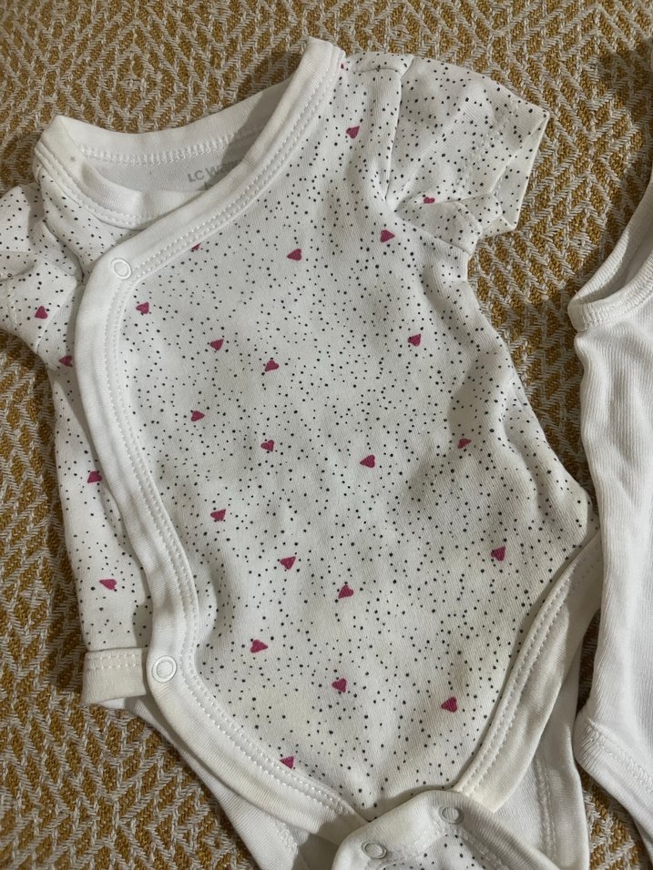 Beyaz Pamuklu Askısız Bebek Body - Görsel 2