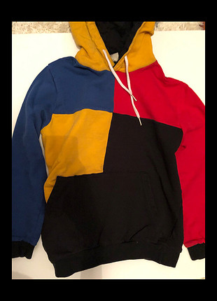 Kapüşonlu sweatshirt 