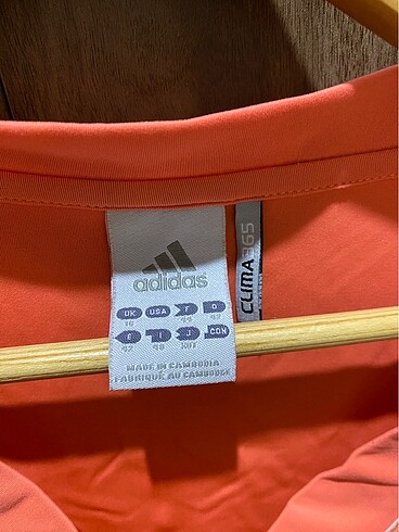 l Beden Adidas tişört tshirt spor atlet