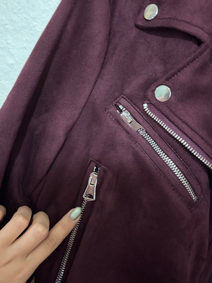 Pull&BearBordo Süet Kemerli Biker Kadın Ceket - Görsel 4