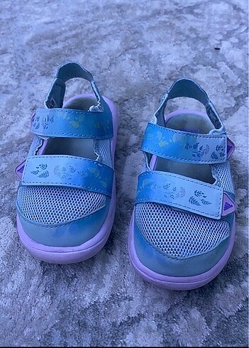 Adidas sandalet