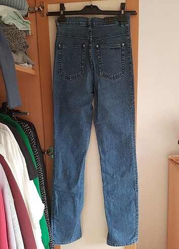 Red Apple Red apple jean