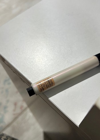 Note Note Perfecting Kapatıcı ve Aydınlatıcı