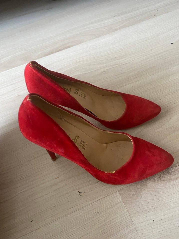 Klasik Kırmızı Süet Stiletto Topuklu Kadın Ayakkabı - Görsel 3