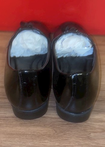 Kadın Siyah Rugan Tokalı Ayakkabı - Görsel 5