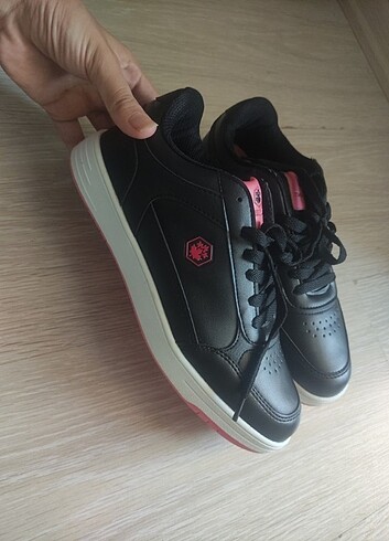 Kadın siyah spor ayakkabı sneaker