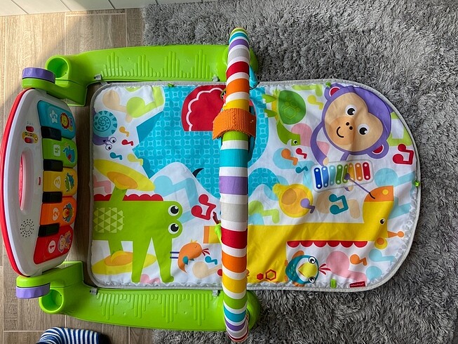  Fisher price piyanolu oyun halısı