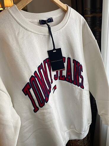 l Beden beyaz Renk #tommy hilfiger sweat