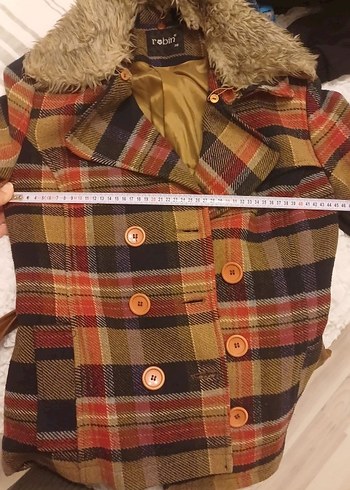 Kahverengi Ekoseli Kürklü Kadın Kaban - Görsel 3