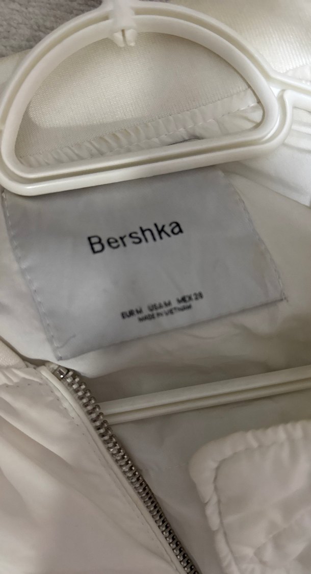 Kadın Beyaz Fermuarlı Keten Ceket - Görsel 3