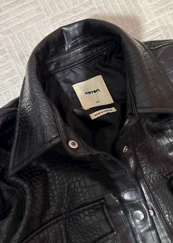 Düğmeli Siyah Yılan Desenli Deri Kadın Ceket - Görsel 3