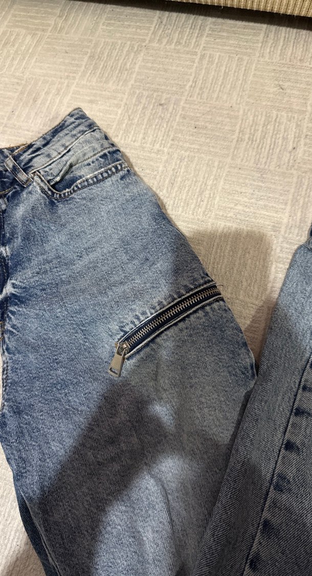 Özel tasarım oykü fashion 
Gri Batik Desenli Kadın Kot Pantolon - Görsel 2