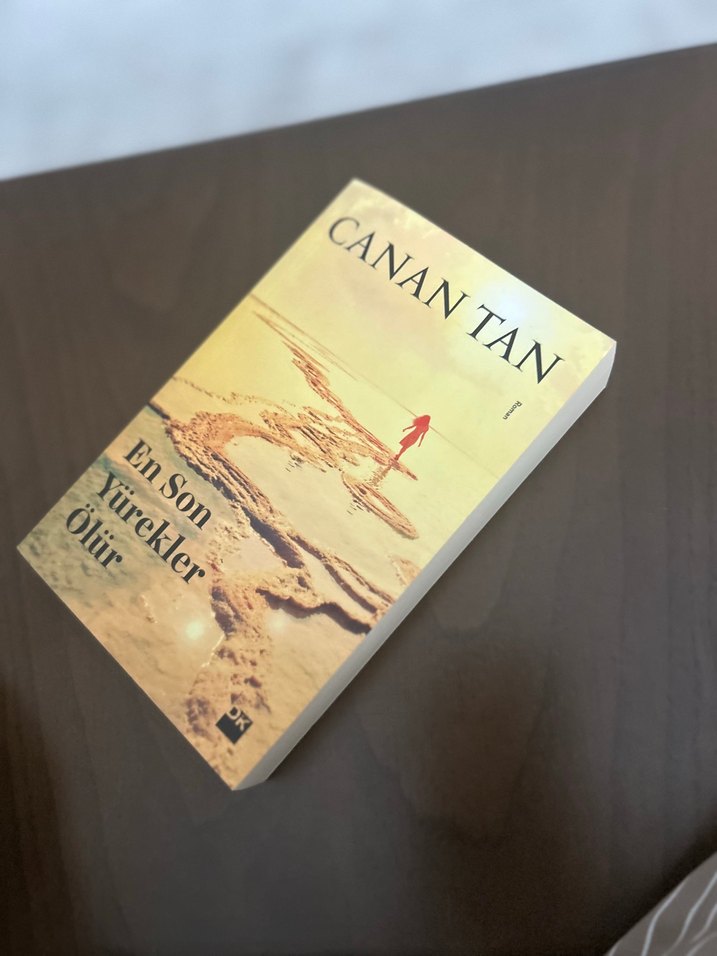 En Son Yürekler Ölür - Canan Tan - Görsel 4