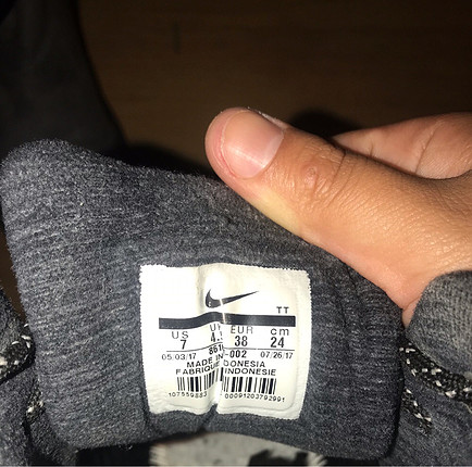 38 Beden Nike 38 numara siyah ayakkabı