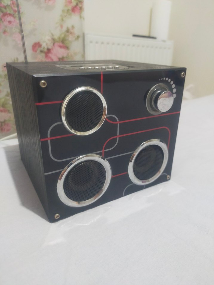 kameralı müzik çalar - Görsel 2