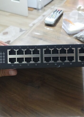 Zyxel 24 portlu sivich - Görsel 2