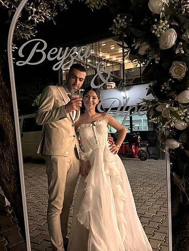 Alfabeta Alfa beta model beyaz nişan elbisesi